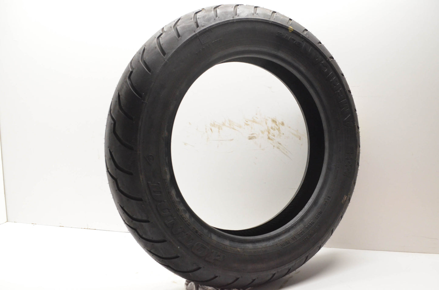 Dunlop MT90B16, 0305-0393 Blackwall Front Tire NOS