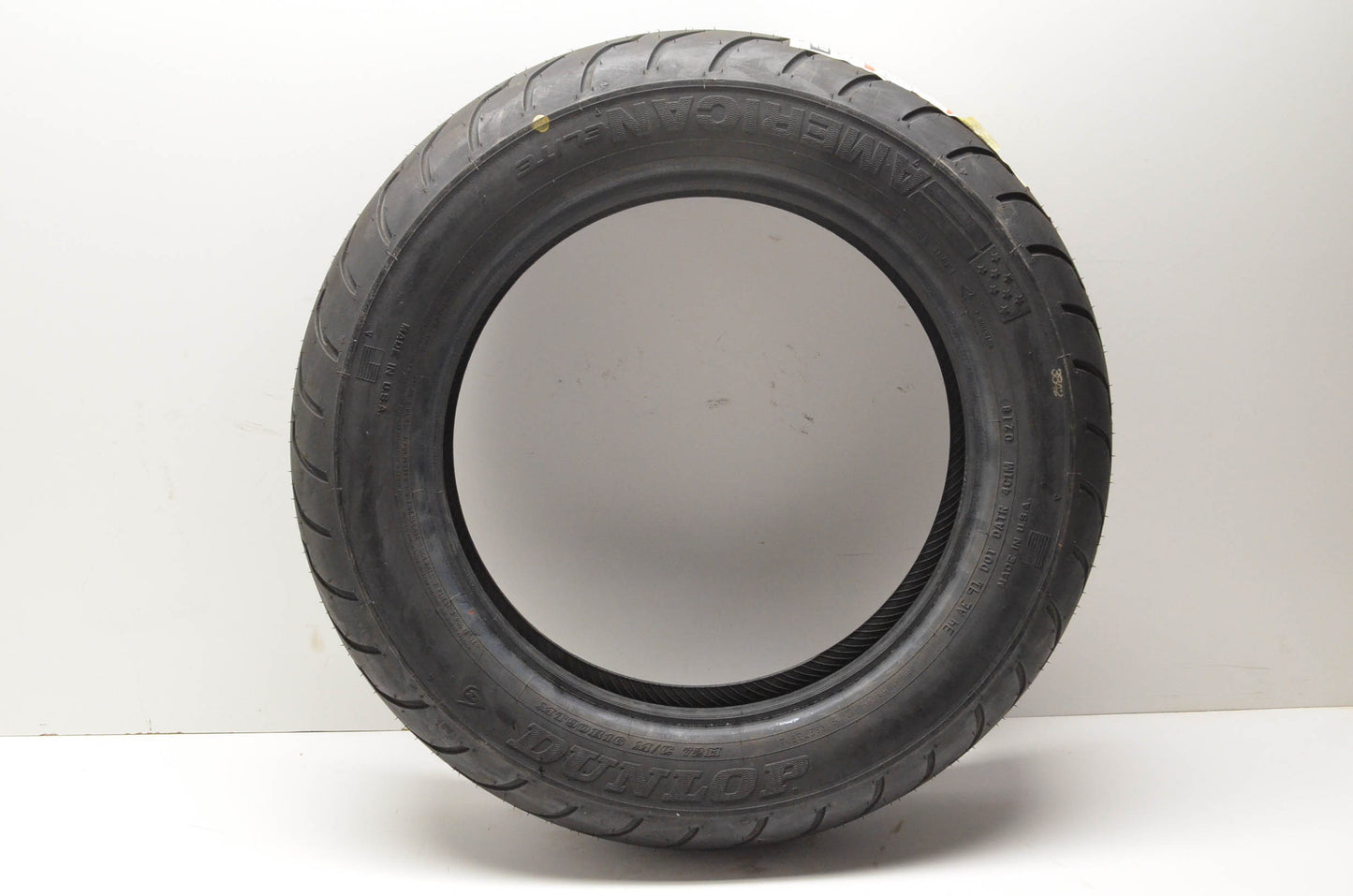 Dunlop MT90B16, 0305-0393 Blackwall Front Tire NOS