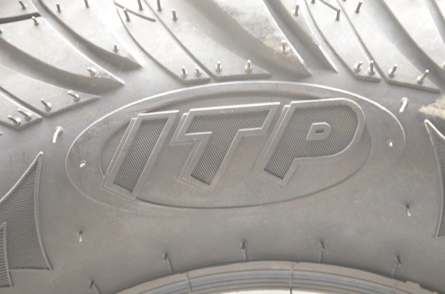 ITP 6P0083 Ultracross 30X10R-14 Tire NOS