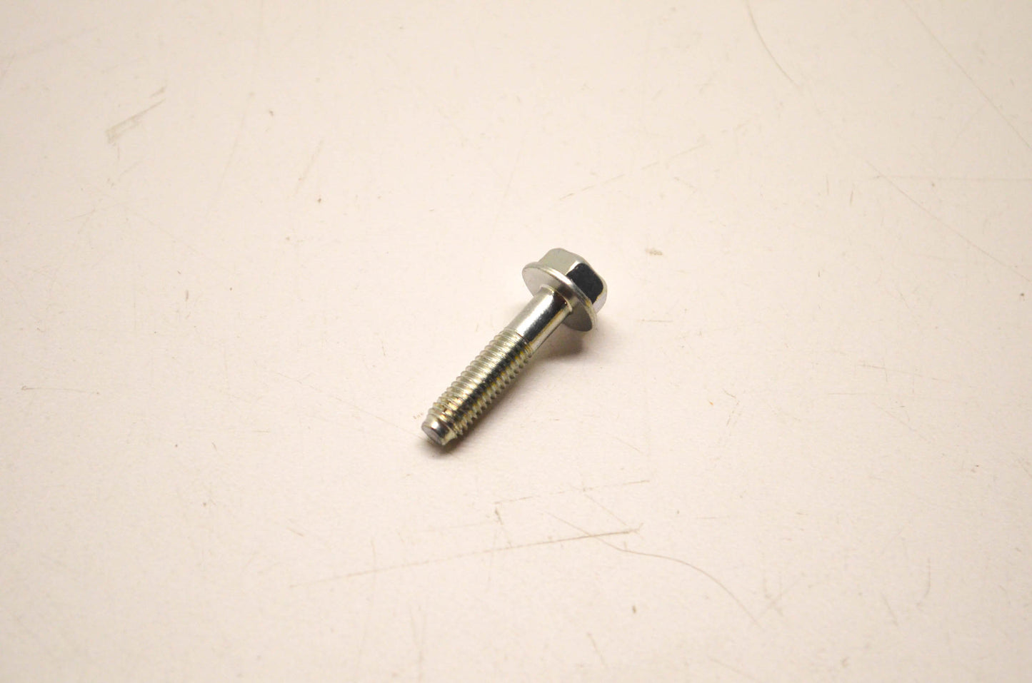 New OEM Honda 90121-952-000 Flange Bolt NOS