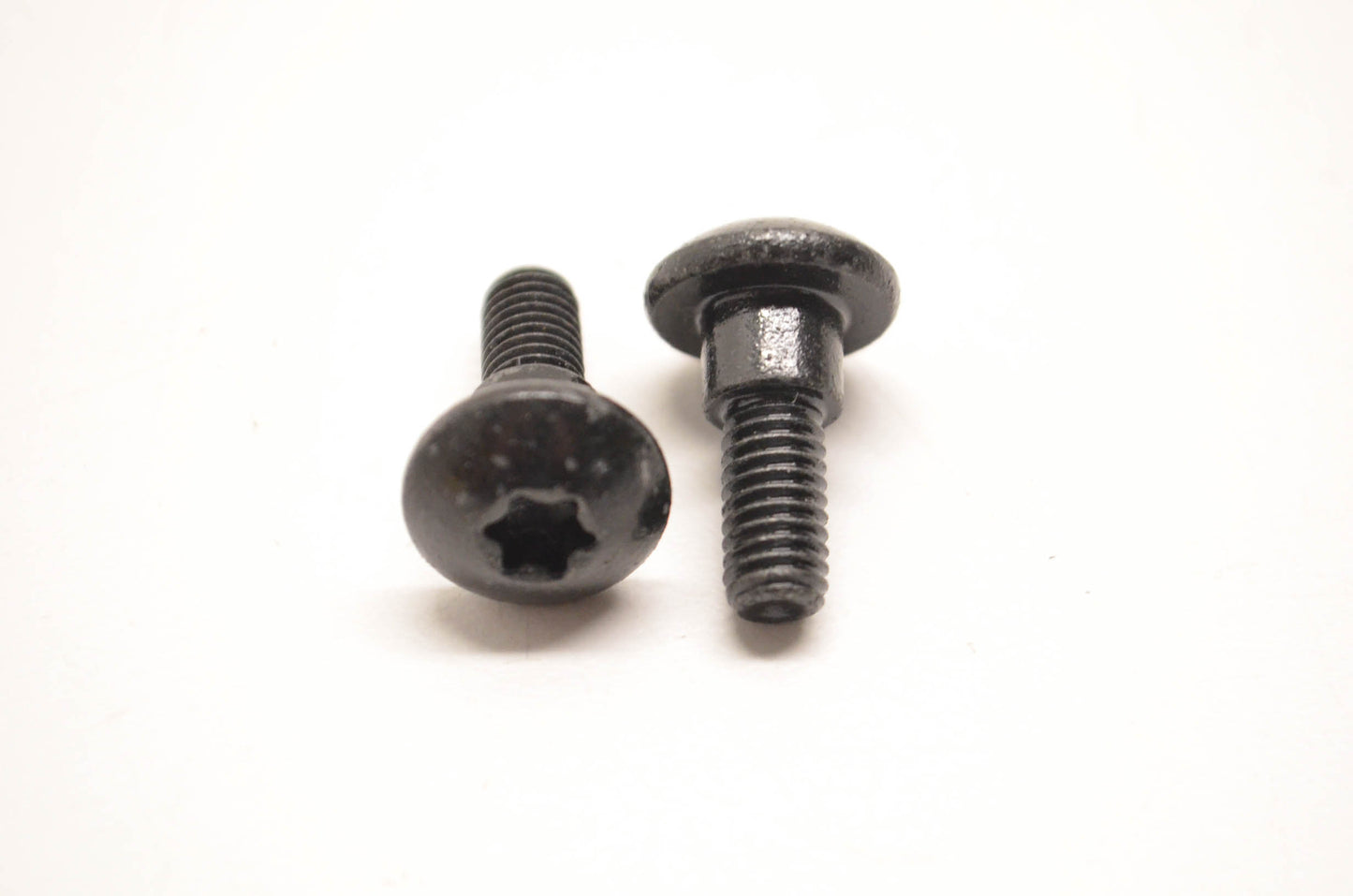 New OEM Arctic Cat 0423-355 Shoulder Screw Qty 2 NOS