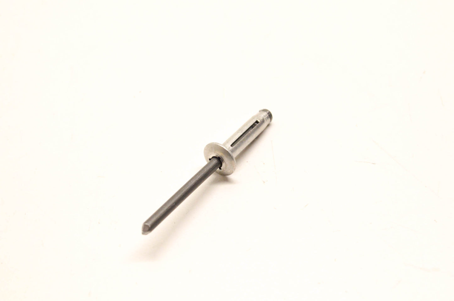 New OEM Polaris 7621489 Rivet NOS