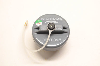 Mahindra 1001DA0260N Diesel Fuel Cap NOS