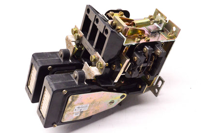 General Electric DS303A, 3C01GXA002XN 600 Volt 100 Amp DC Contactor