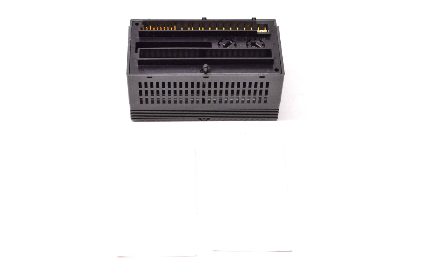 General Electric IC200MDL640B 16-Point Input Module NOS