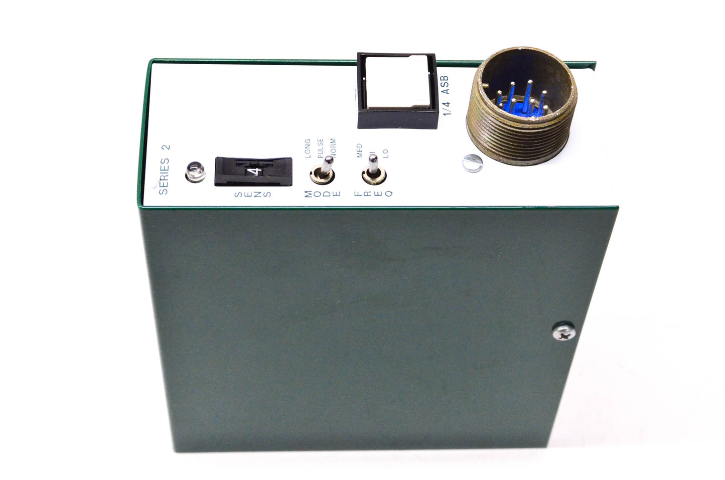 Detector Systems 910-508641, 910, 37-53-0525 Model 910 Digital Loop Detector NOS