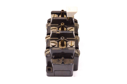 Allen Bradley 815-B0V16 Overload Relay NOS
