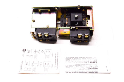 Allen Bradley 849-M/A47729, 849-ZOD321 Timing Relay Series A NOS