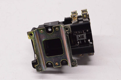 Allen Bradley 700-BX220A1 Control Relay NOS