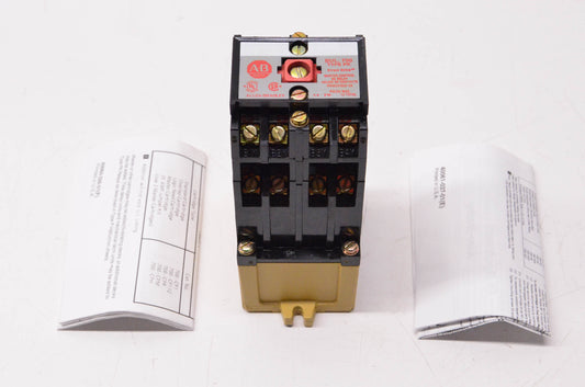 Allen Bradley 700-M/A24056 AC Relay NOS