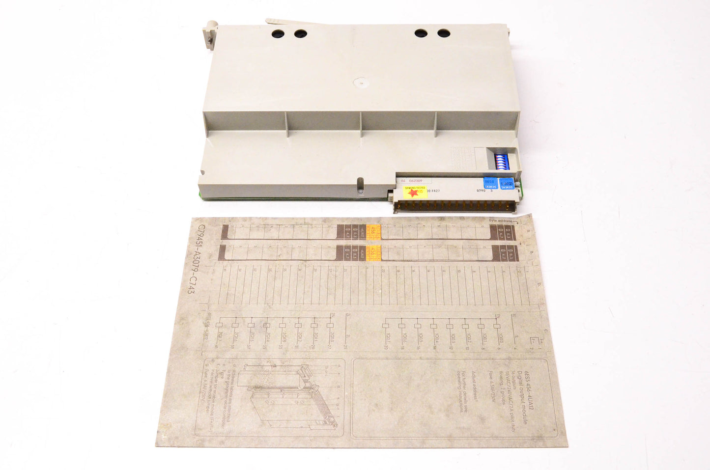 Siemens 6ES5456-4UA12 Digital Output Module NOS