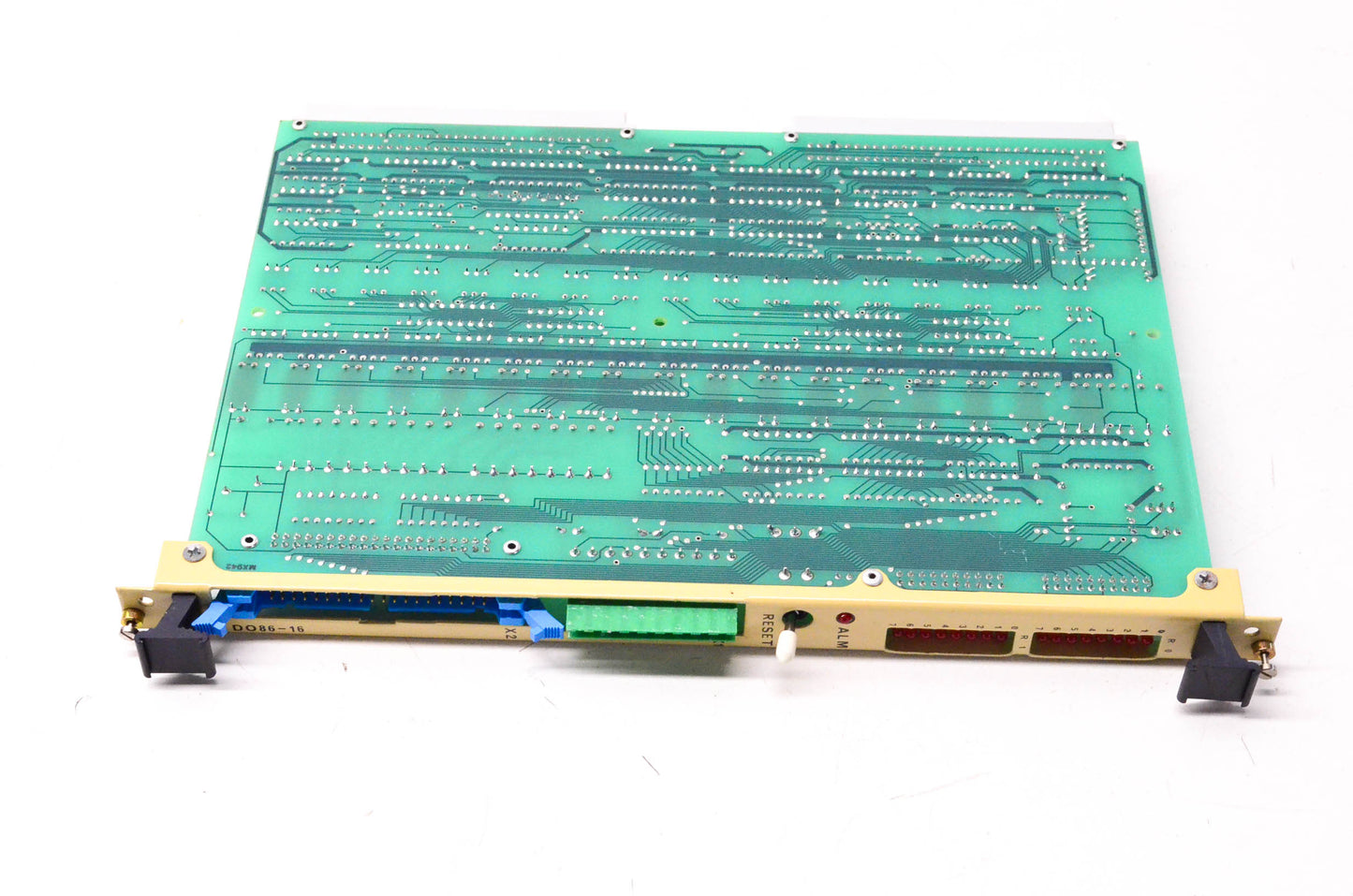 Asea Brown Bover DO86-16, 57275758E Digital Output Module NOS