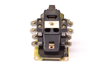 Square D 8501, D0-22 Pilot Duty Contactor Relay NOS