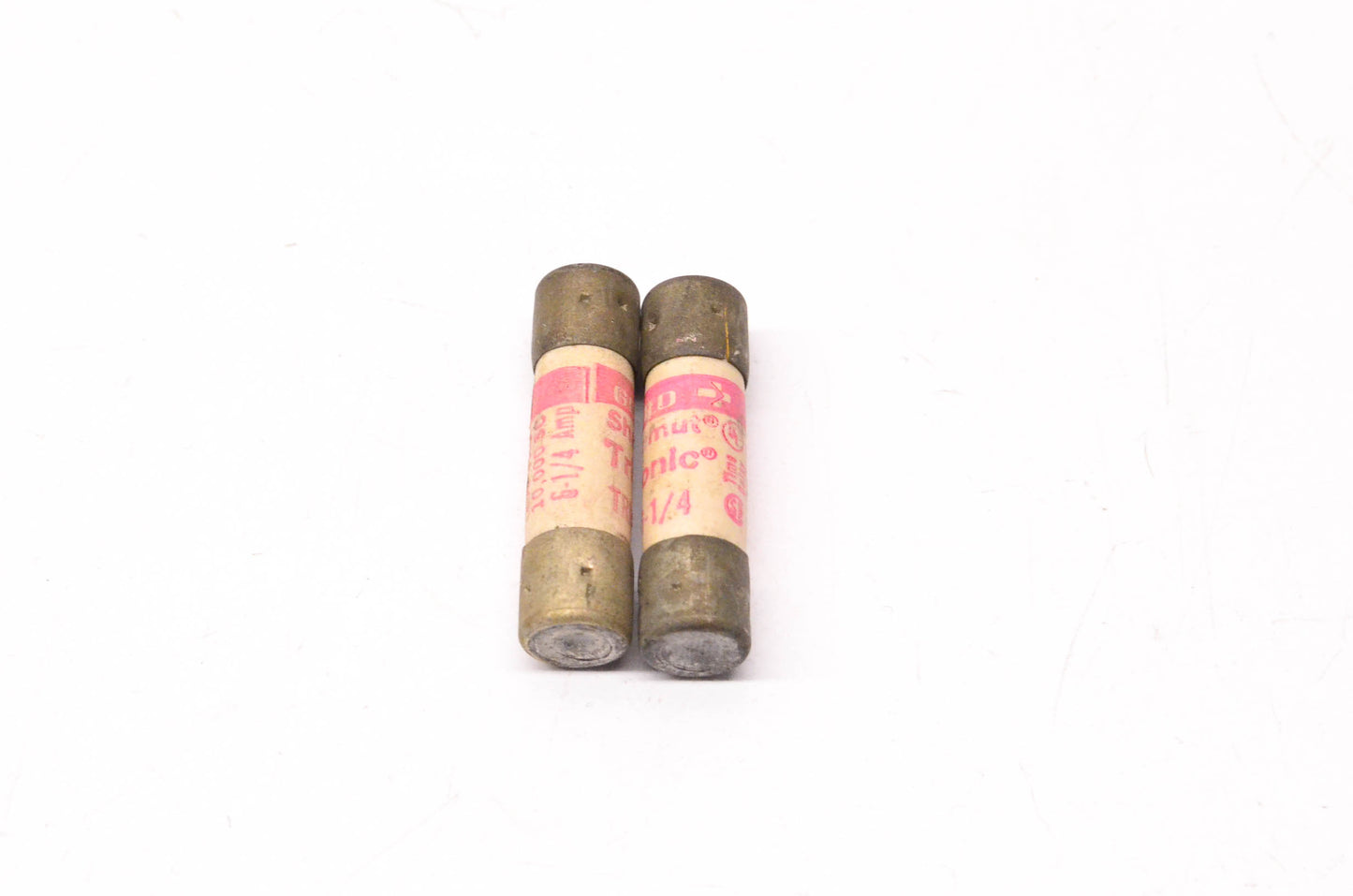 Gould Shawmut TRM6-1/4 6 1/4 Amp 250 Volt AC Tri-Onic Fuse Qty 2 NOS