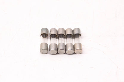 Cooper Bussmann AGW2-1/2, AGW 2 1/2 2.5 Amp 32 Volt Glass Tube Fuses Qty 5 NOS