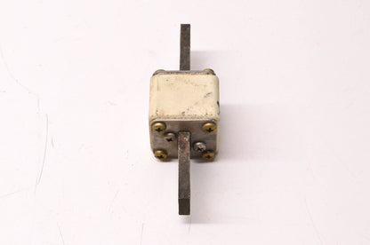 Carbone Ferraz 218A4387P84 600 Volt AC 250 Amp Fuse NOS