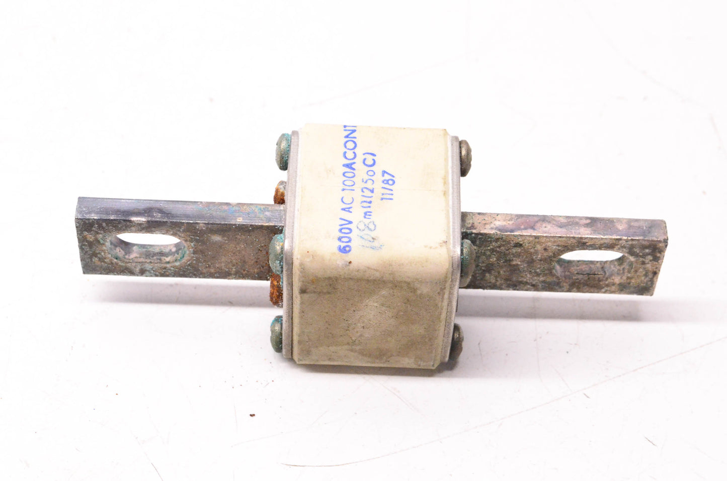 Carbone Ferraz 218A4387P82, A060FC100A 600 Volt AC 100 Amp Fuse