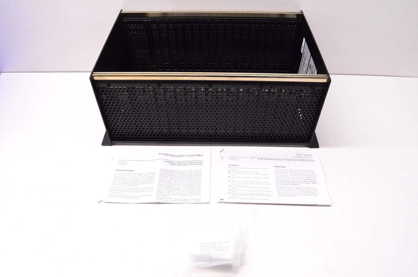 General Electric IC697CHS782E GE Fanuc Rear Mount Slot Rack NOS