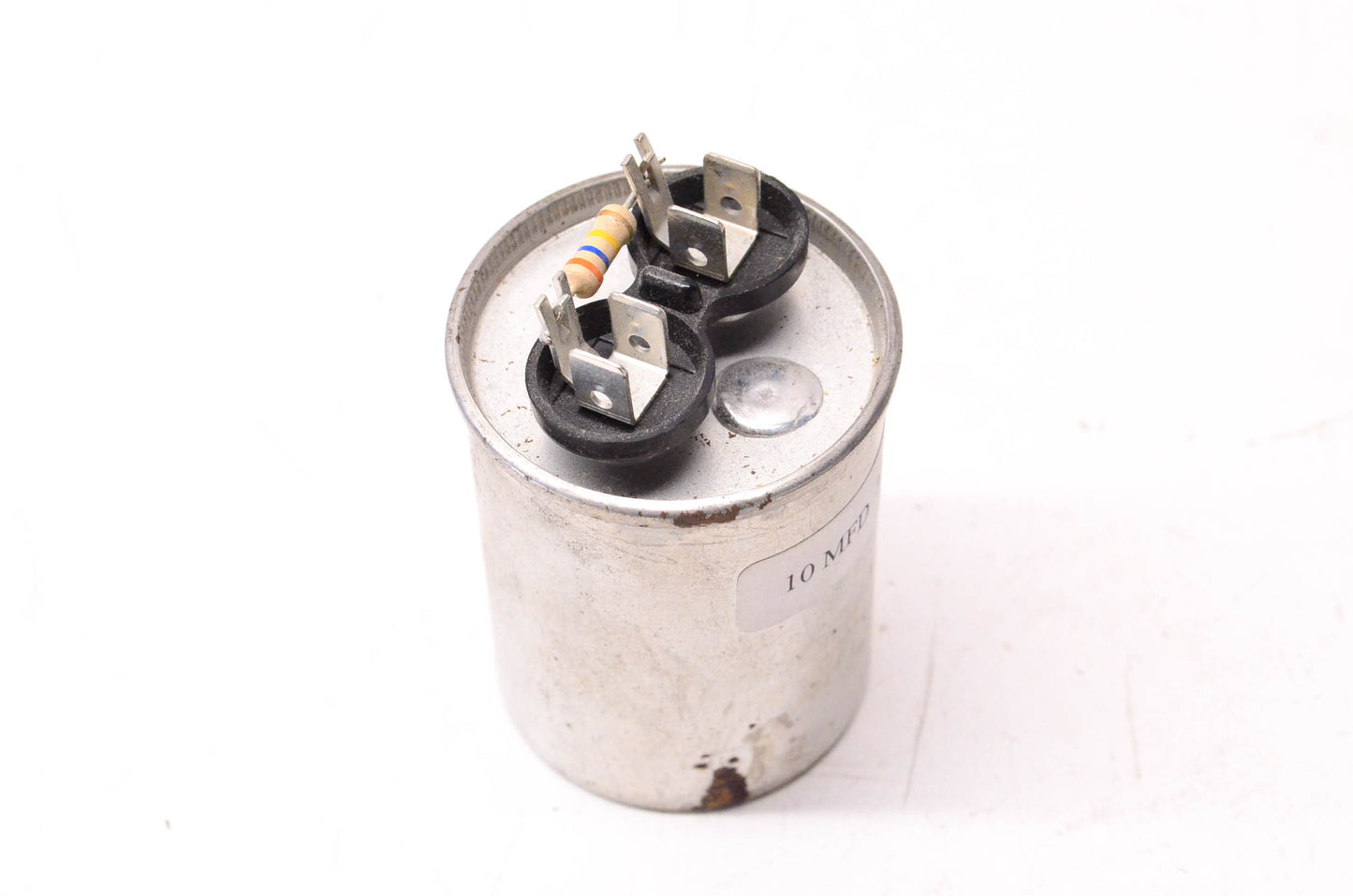 Aftermarket 6202331, 37.32-7120 370 Volt AC 10 MFD Run Capacitor NOS