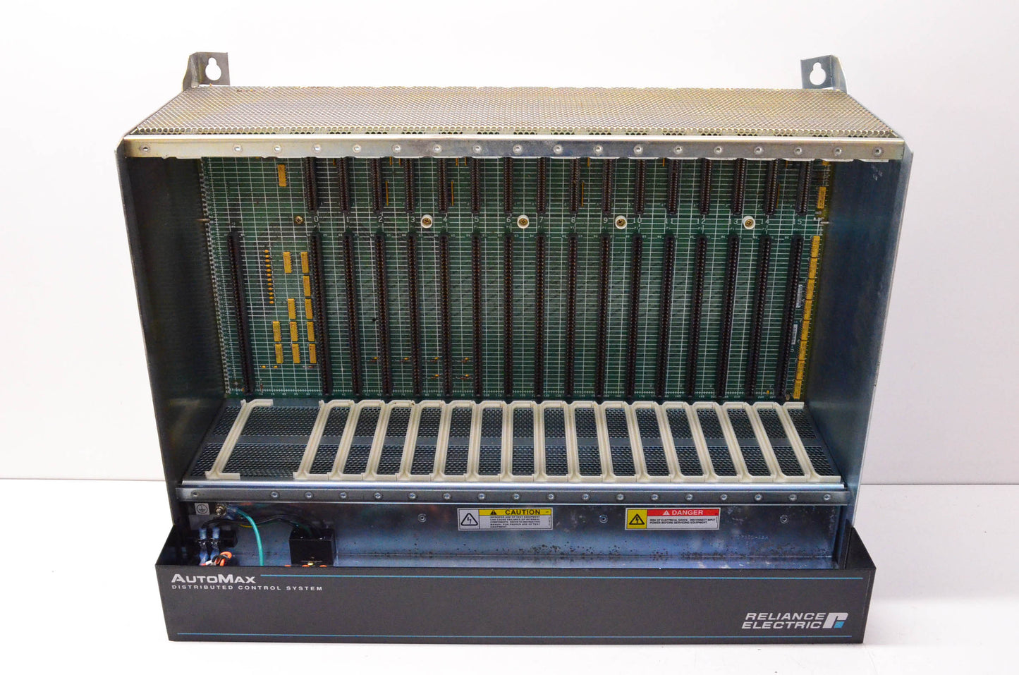 Reliance Electric 57C331A AutoMax 16 Slot Panel Mount Rack NOS