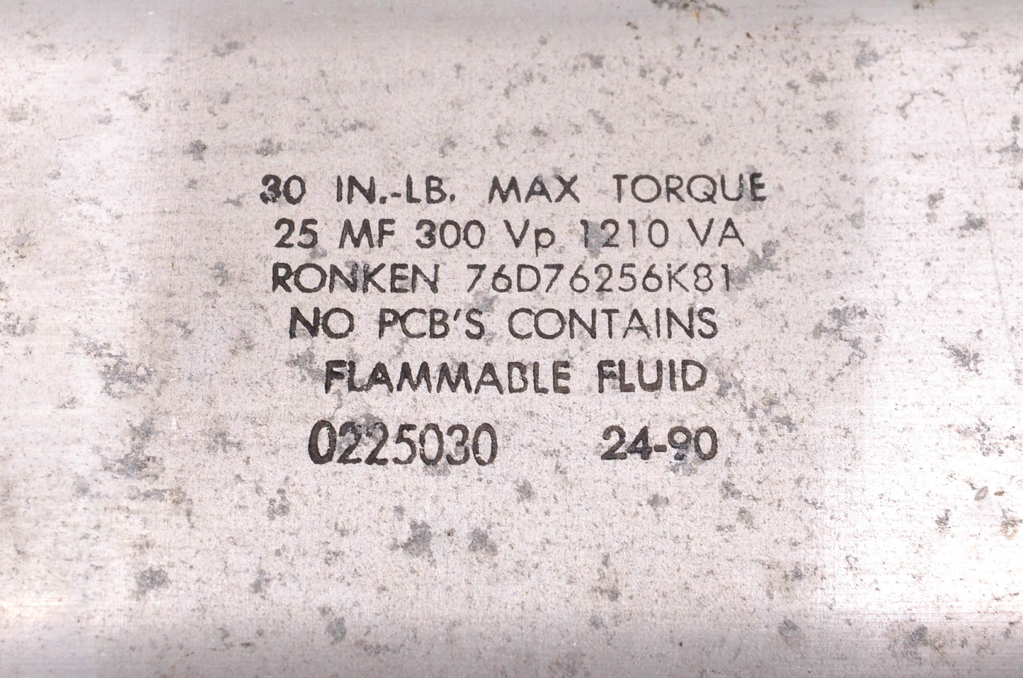 Ronken 76D76256K81, 0225030 300vp 1210va 25mf Capacitor NOS