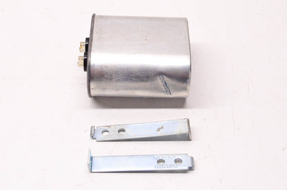 General Electric 2uF 1500 Volt AC 50/60HZ Capacitor W/ Hold Down Clamps NOS