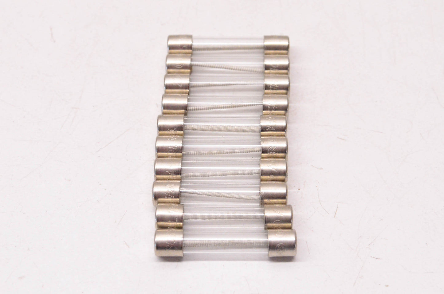 Cooper Bussmann MDL-1/2 1/2 Amp 250 Volt Glass Tube Fuse Qty 10 NOS
