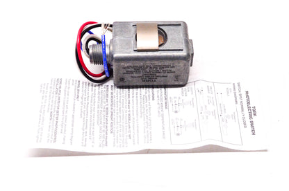 Tork 2107 Tork Photocontrol 120/277 Volt AC 1/2" Conduit Mounting NOS