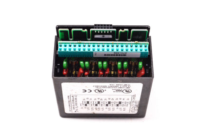 General Electric IC670MDL331J, 2741556 120 Volt AC 8 Point Isolated Output Module NOS