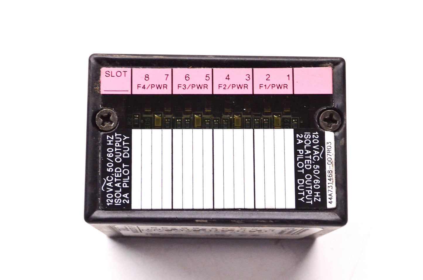 General Electric IC670MDL331J, 2741556 120 Volt AC 8 Point Isolated Output Module NOS
