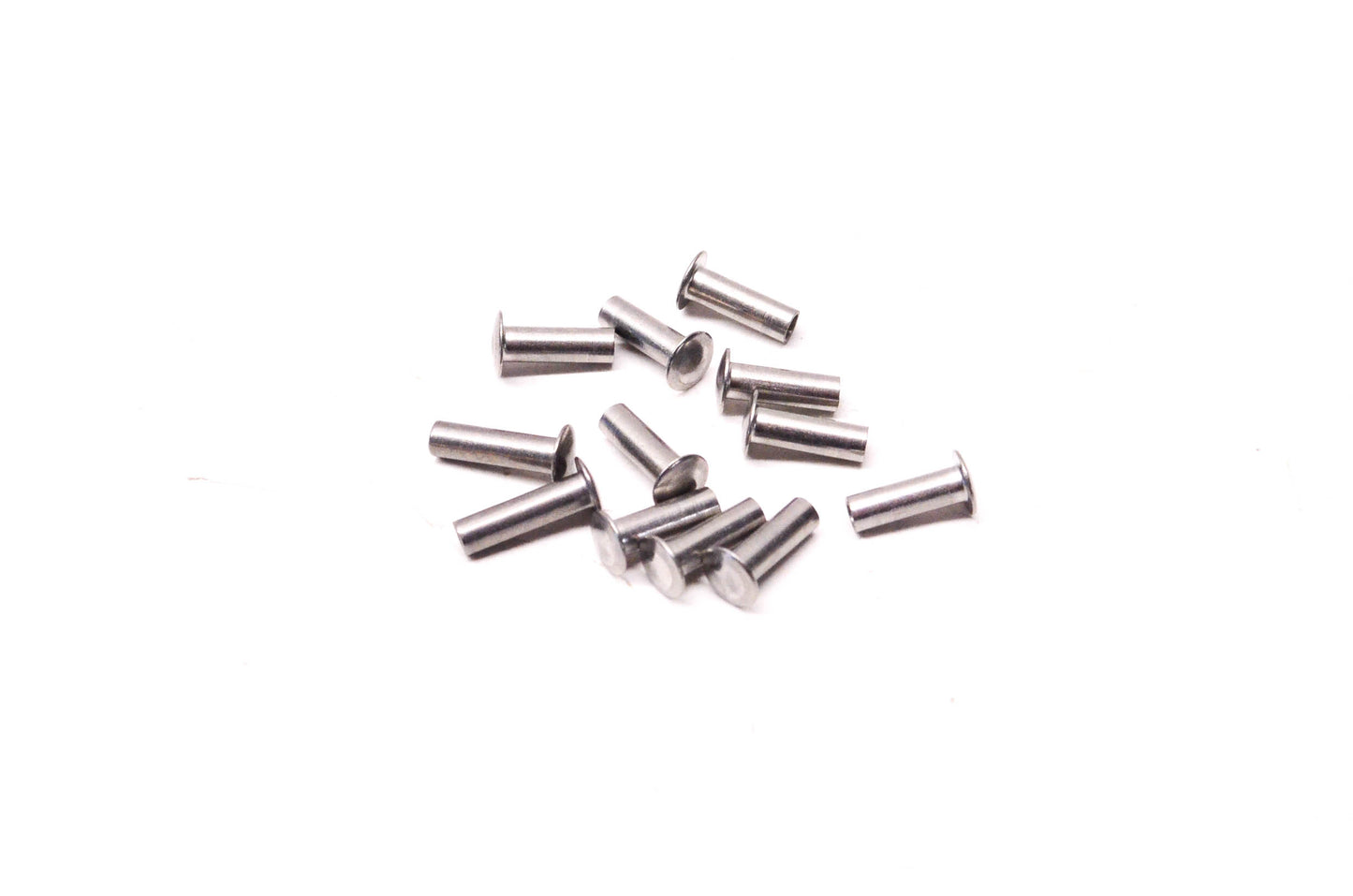 New OEM Harley-Davidson 90967-64 Rivet Qty 12 NOS