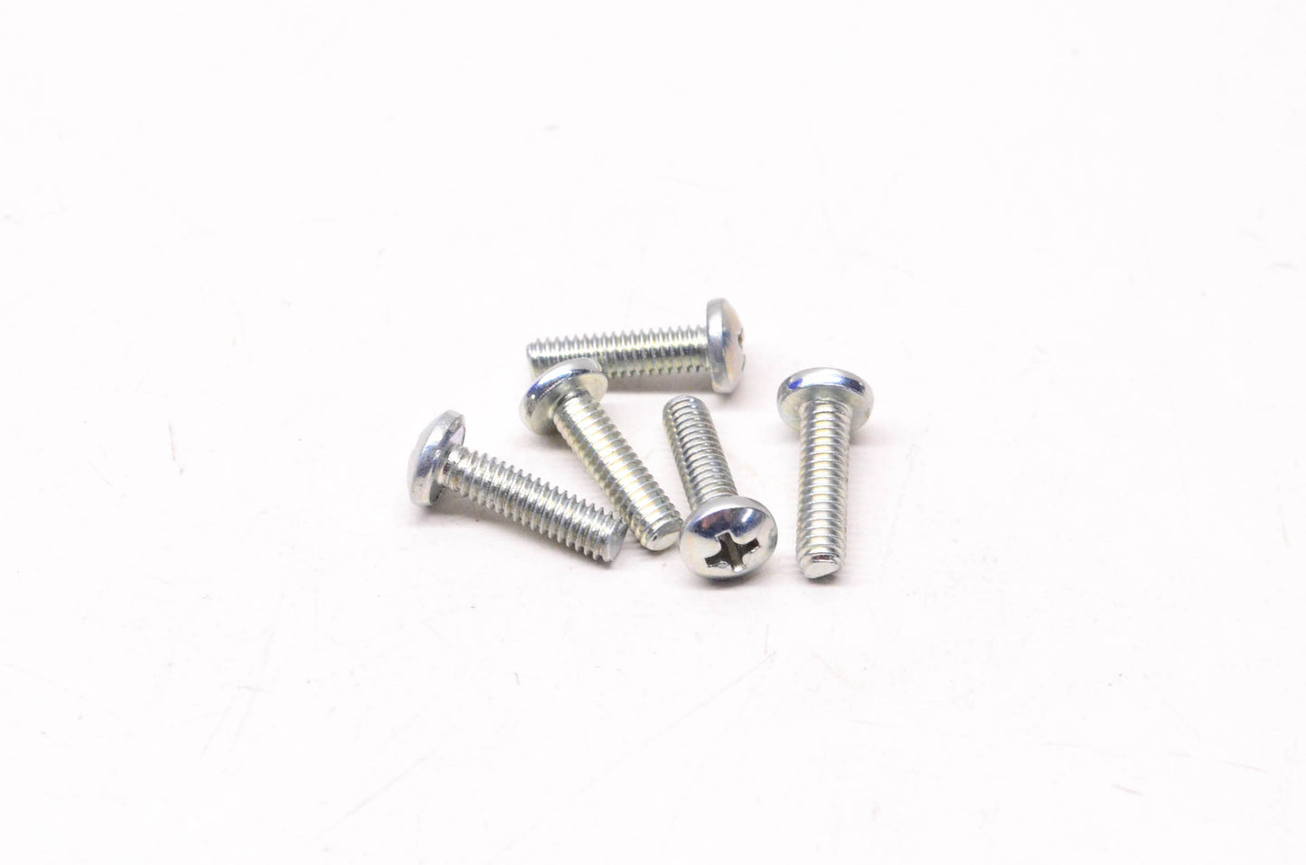 New OEM Harley-Davidson 2625 Pozidriv Pan Head Screw Qty 5 NOS