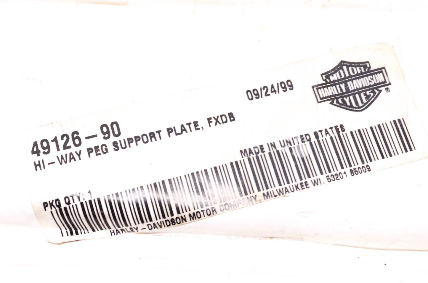 New OEM Harley-Davidson 49126-90 Hi-way Peg Support Plate NOS