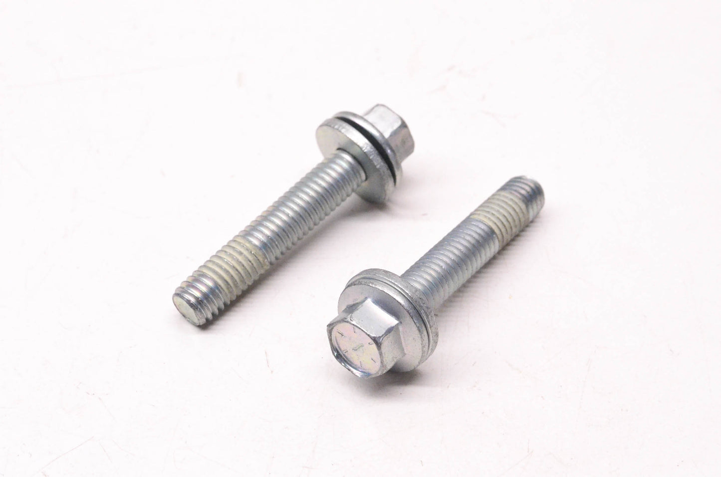 New OEM Harley-Davidson 3699D Hex Flange Screw W/ Washer Qty 2 NOS