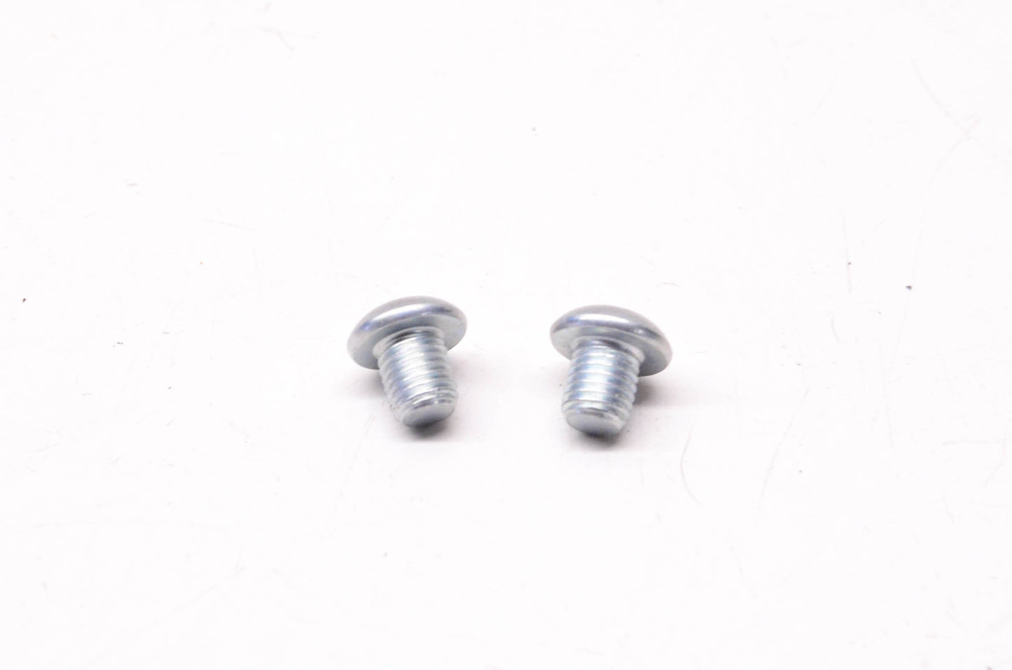 New OEM Harley-Davidson 3533 Button Head Screw Qty 2 NOS