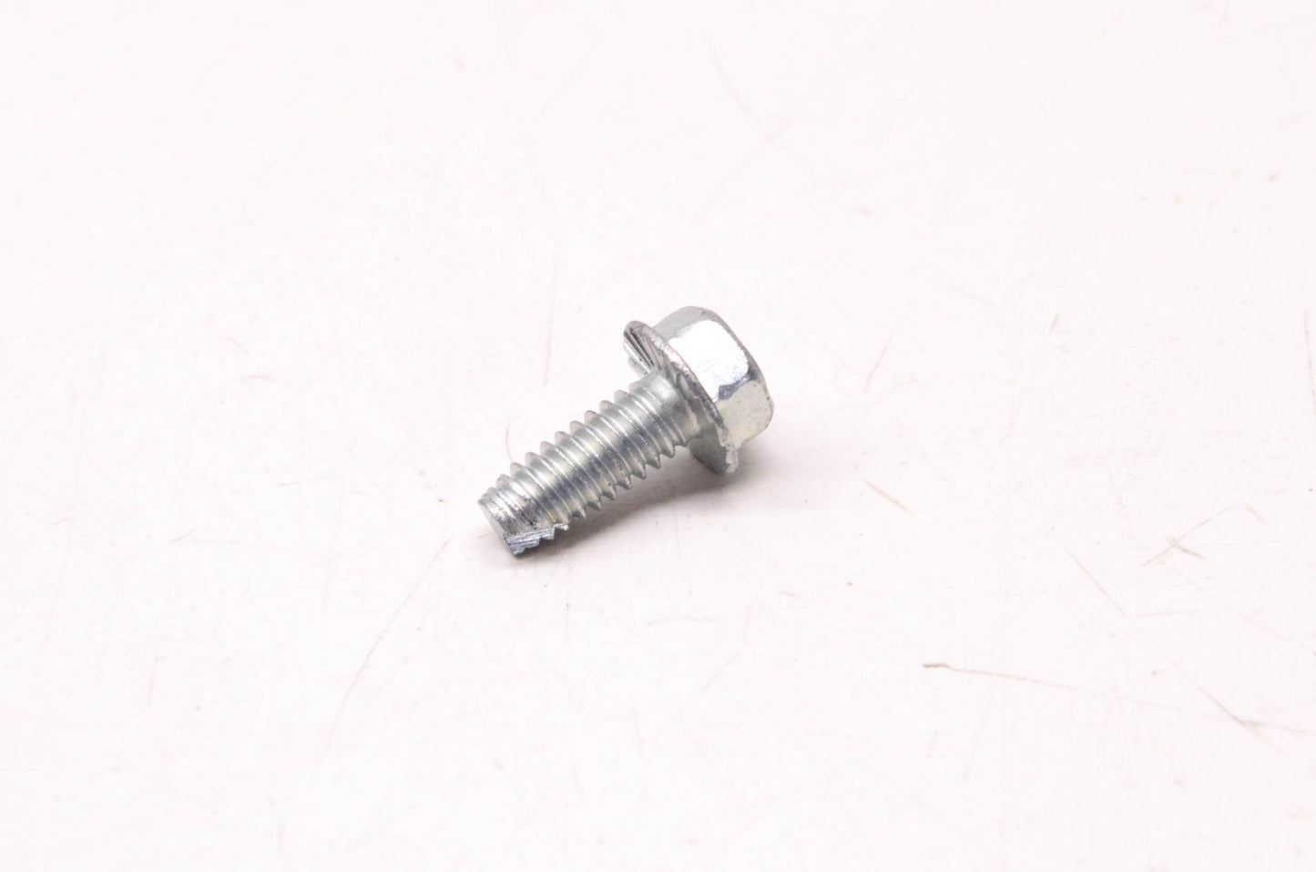 New OEM Harley-Davidson 3892 Tapping Screw NOS