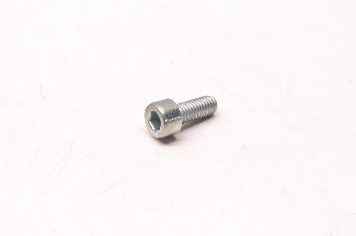 New OEM Harley-Davidson 3798M Screw NOS