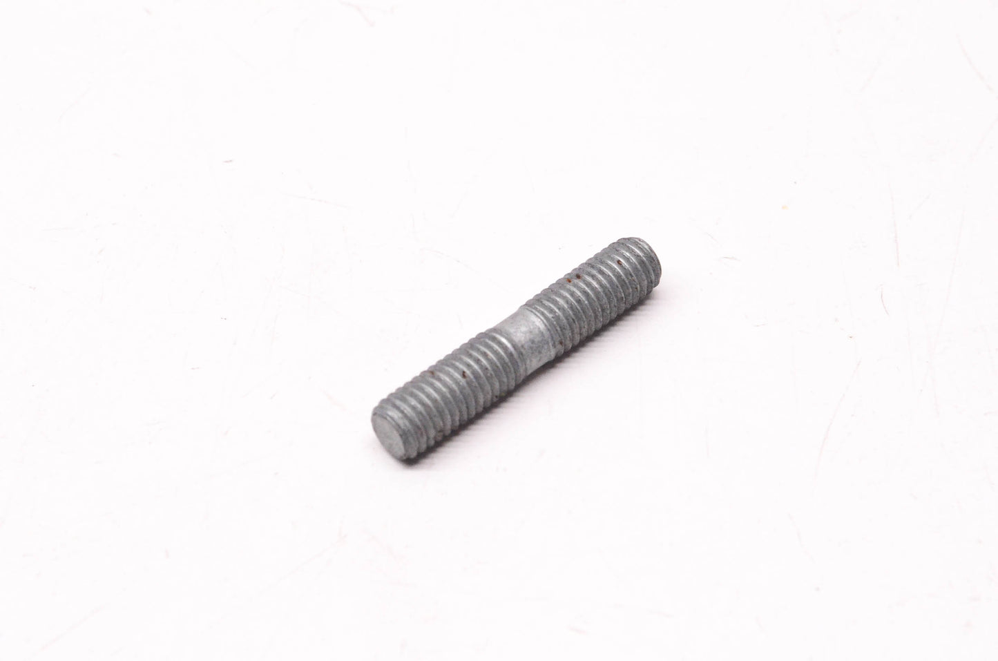 New OEM Harley-Davidson 16448-01KA Exhaust Port Stud NOS