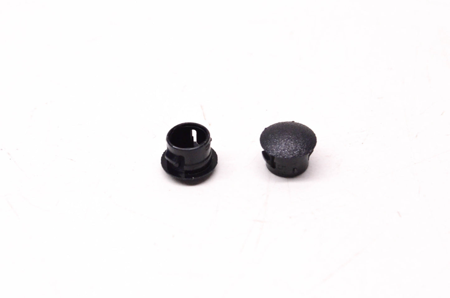 New OEM Harley-Davidson 10282 Hole Plug Qty 2 NOS