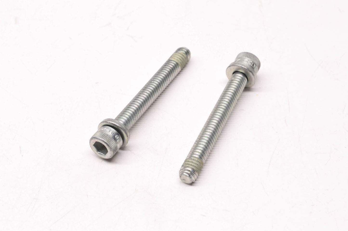 New OEM Harley-Davidson 1028 Hex Head Screw W/ Locker Qty 2 NOS