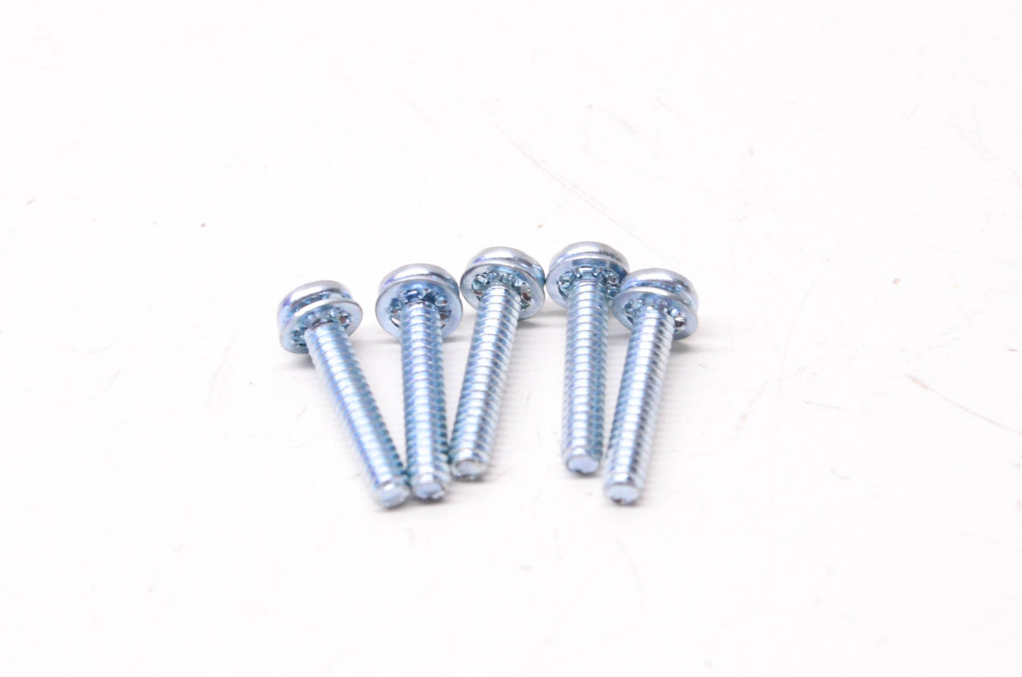 New OEM Harley-Davidson 2559 6-32 Pan Screws Qty 5 NOS