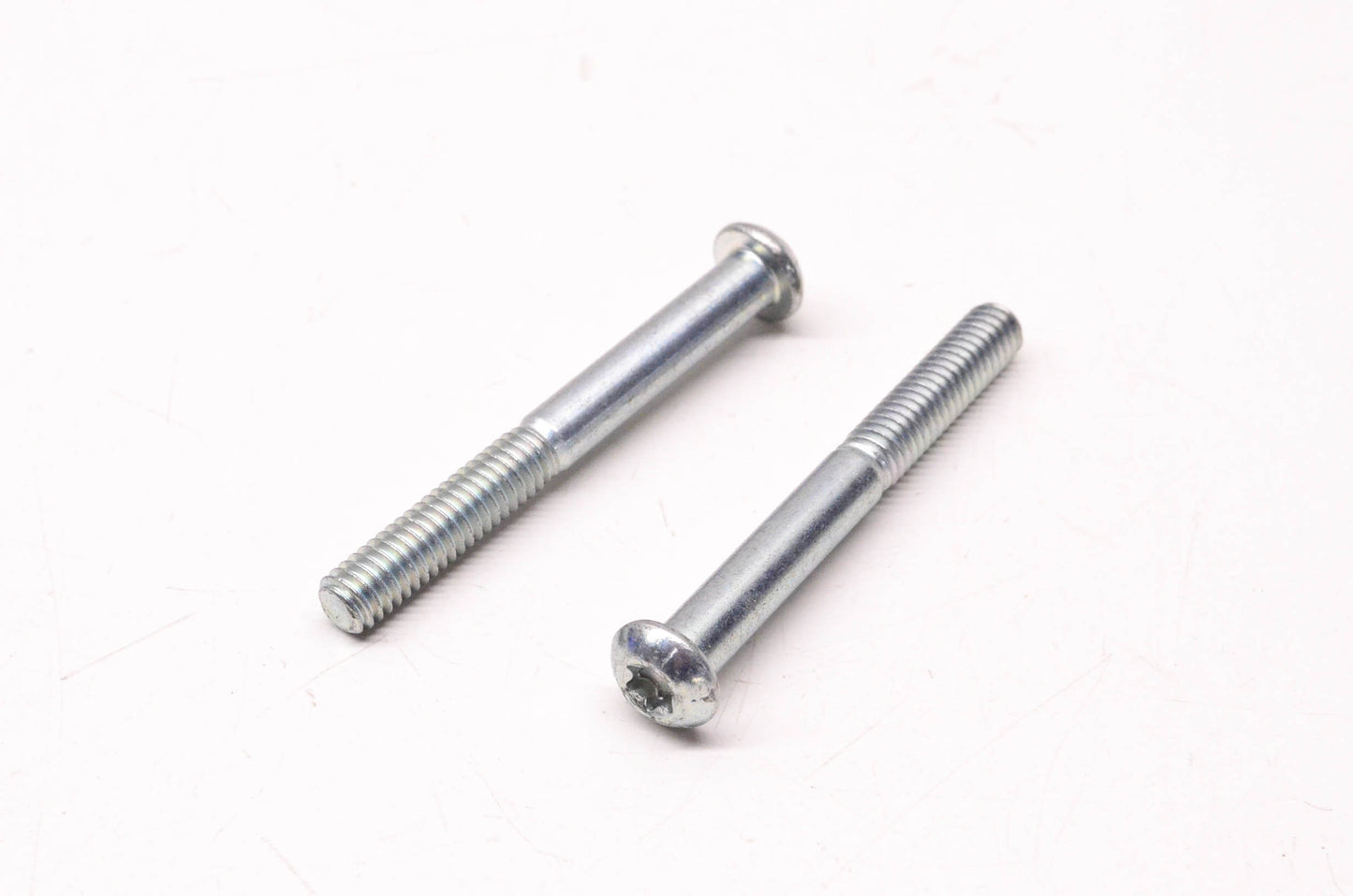 New OEM Harley-Davidson 4232 Button Head Torx Screw Qty 2 NOS