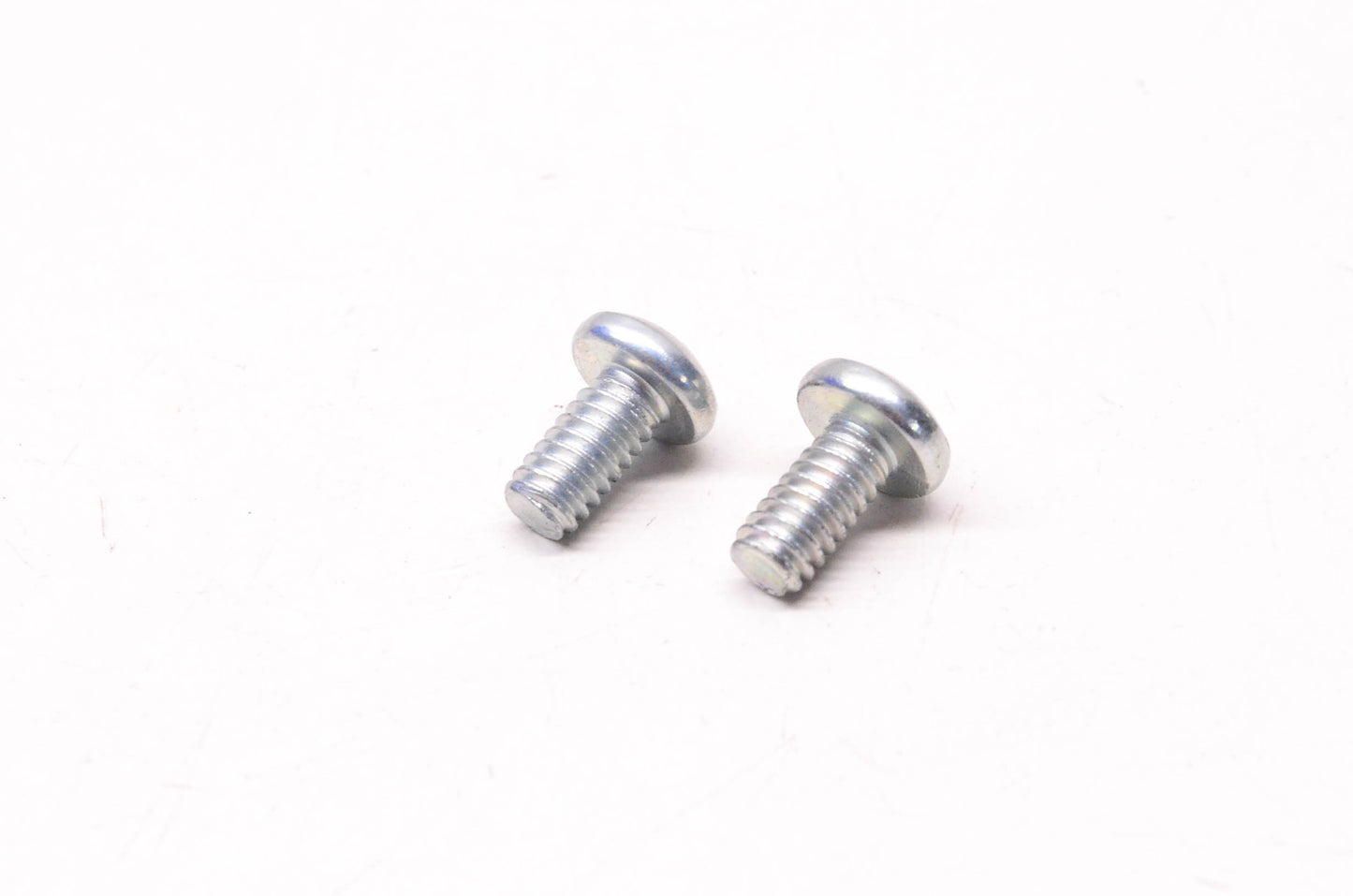 New OEM Harley-Davidson 2773 Pozidriv Pan Head Screw Qty 2 NOS