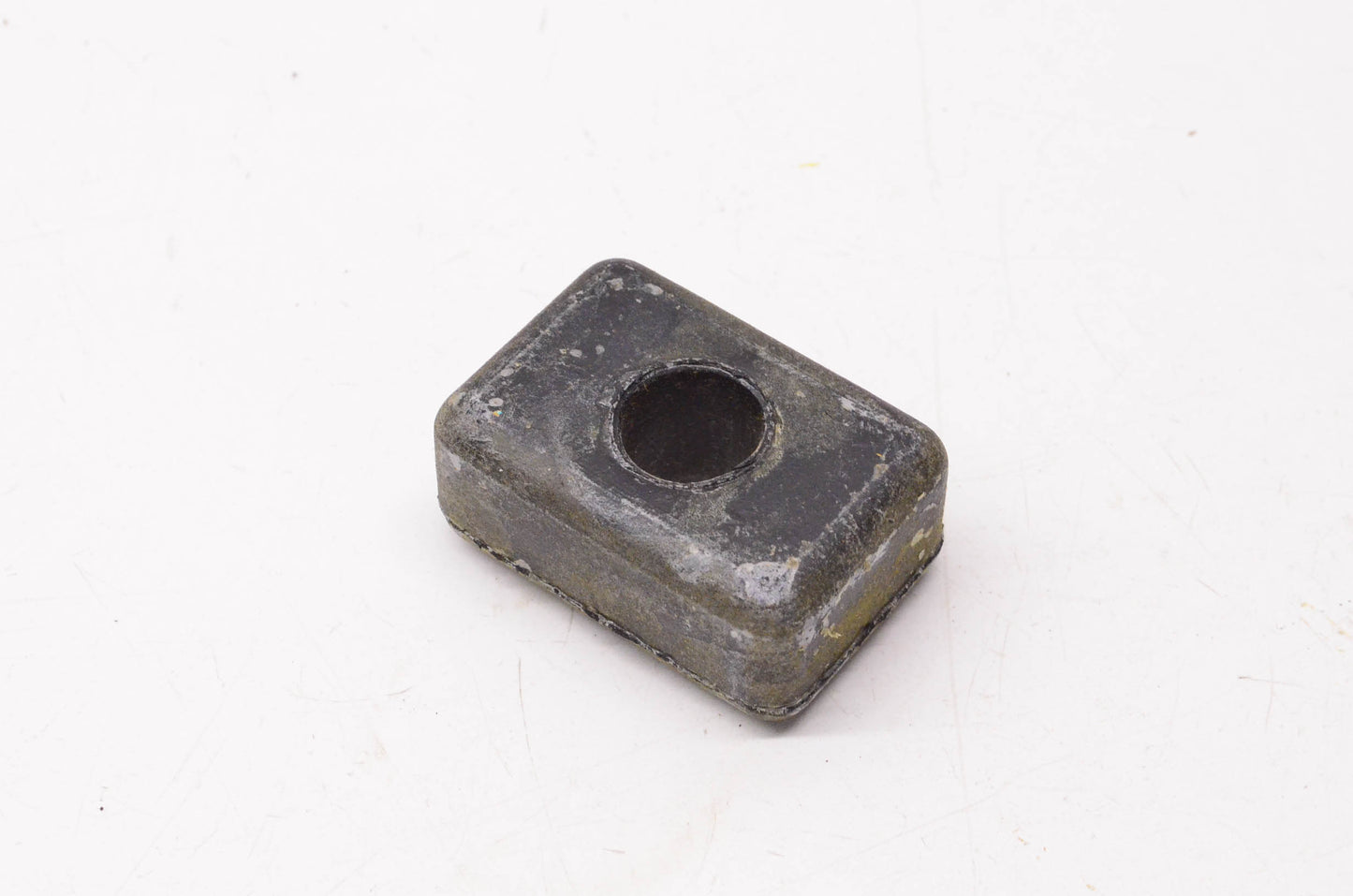 New OEM Ford C1TB-8A320-A Radiator Mounting Bushing NOS