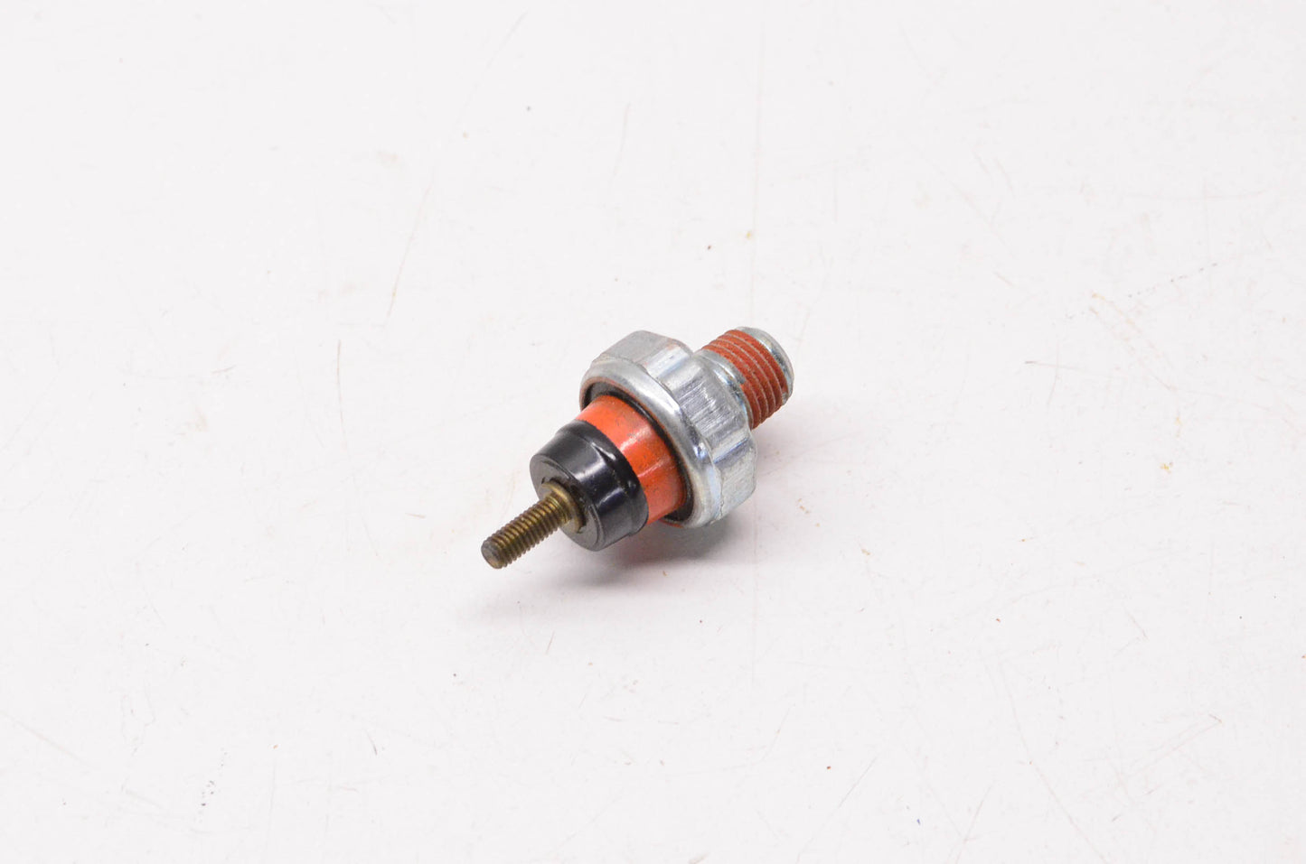 New OEM Ford SW-978, D0HZ-9278-A, DOHZ-9278-A Oil Pressure Switch NOS