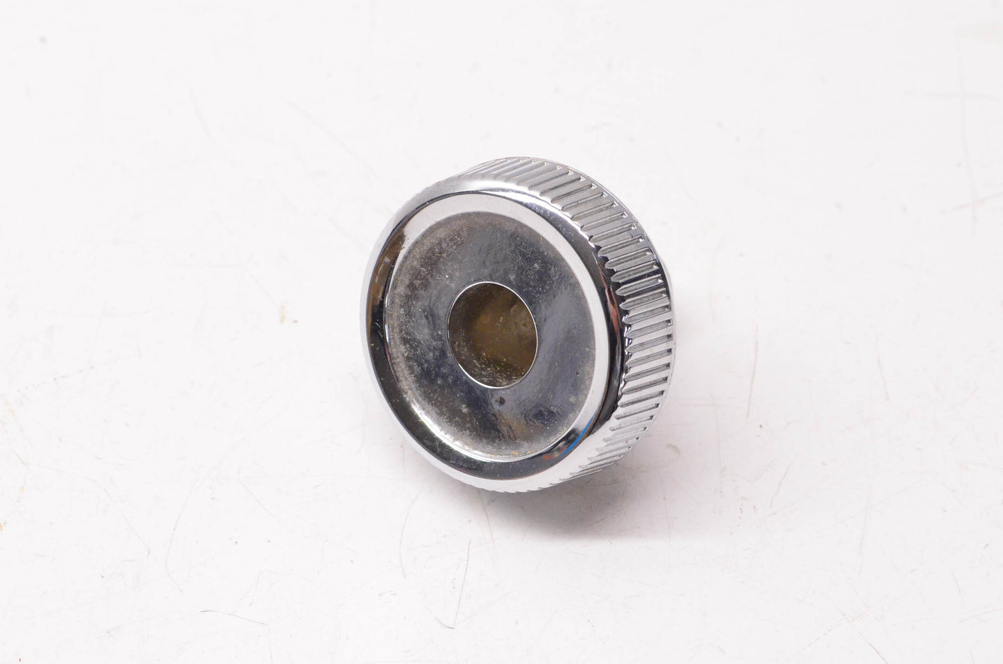 New OEM Ford D9AZ-5423334-A, D9AZ-542334-A Vent Window Knob NOS