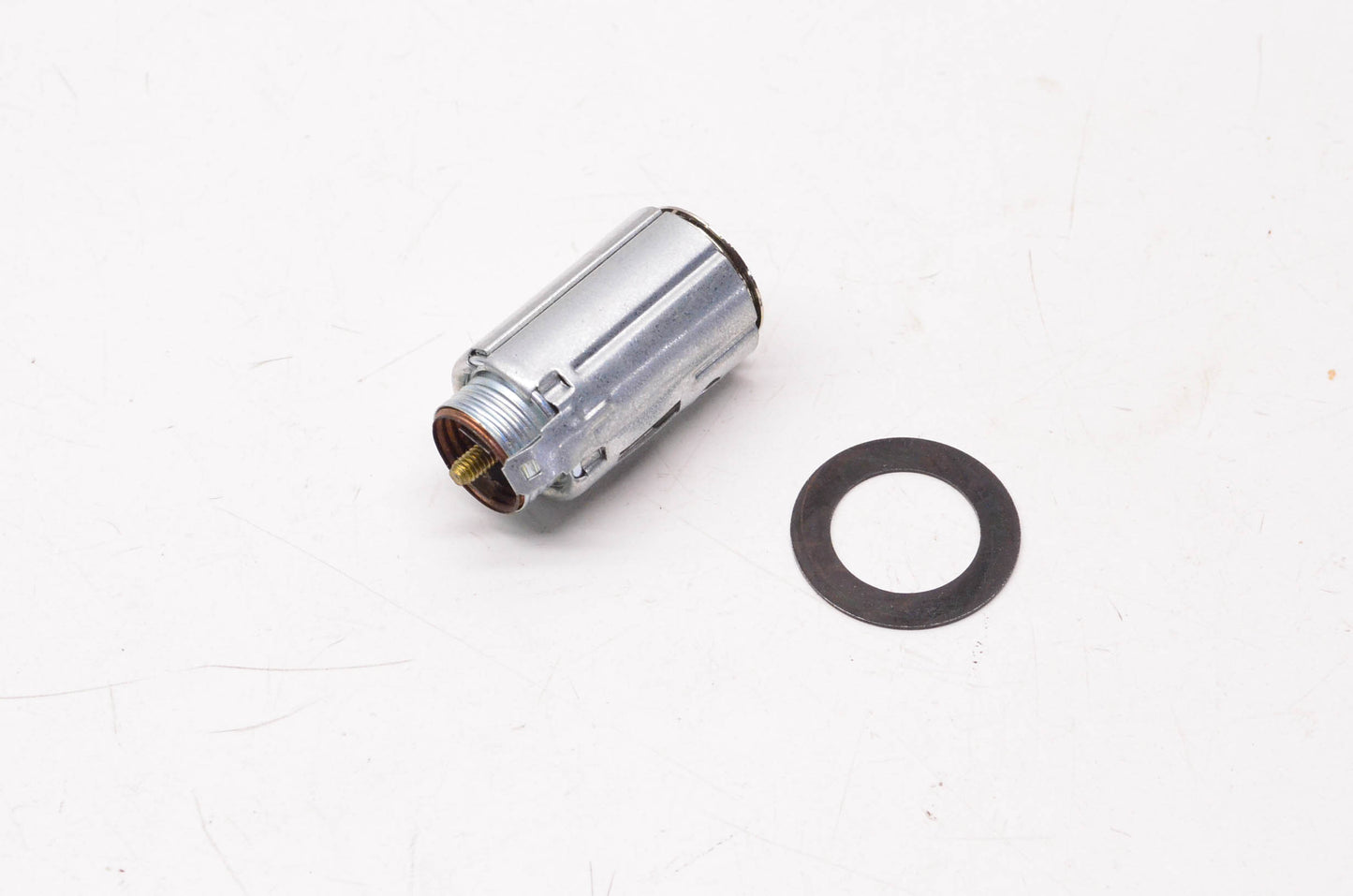 New OEM Ford F0VY-15055-A, FOVY-15055-A Lighter Socket & Retainer Assembly NOS