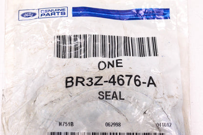 New OEM Ford BR3Z-4676-A Rear Differential Pinion Seal NOS