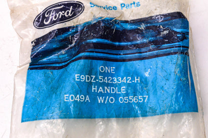 New OEM Ford E9DZ-5423342-H Window Crank Handle NOS