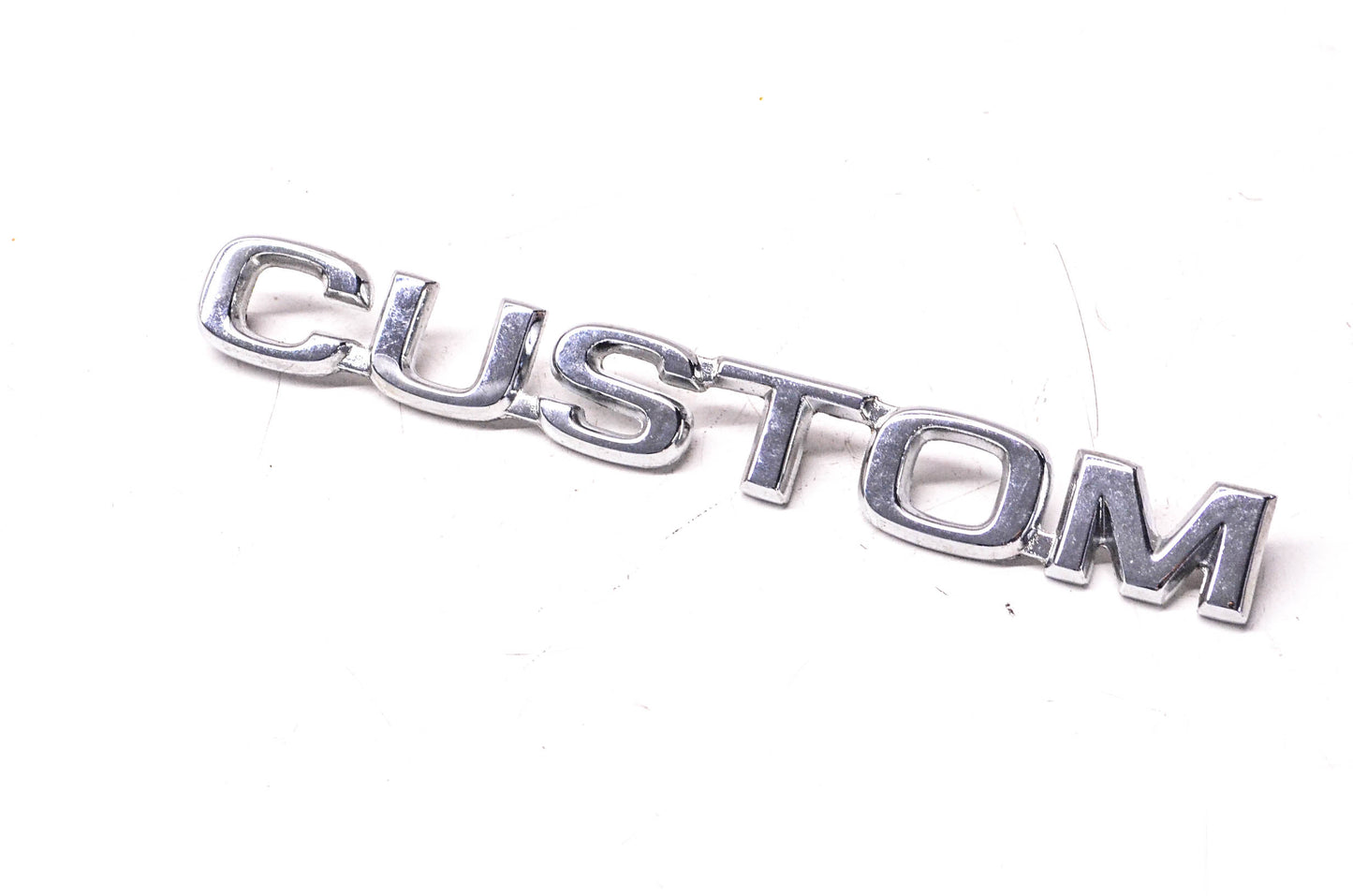 New OEM Ford E0TZ-16720-CA Fender Emblem NOS